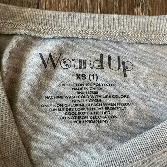 NWOT Busy Doing Nothing Short Sleeve T-Shirt XS - Picture 5 of 5